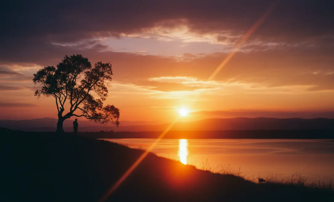 Photorealistic 4k unique image: Cinematic silhouette, warm backlight, 35mm lens